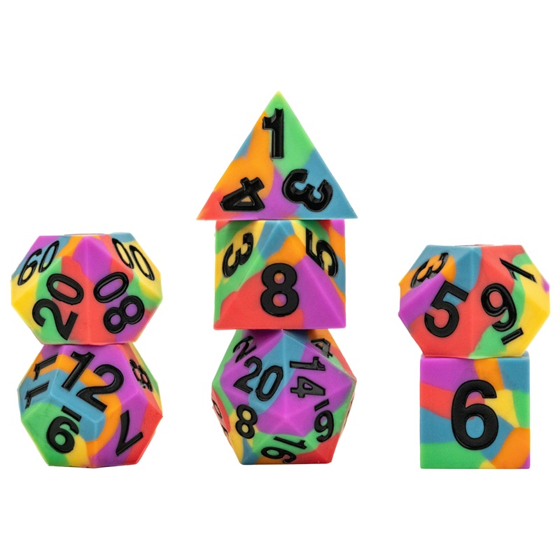 FanRoll by Metallic Dice Games - Set di dadi in gomma siliconica con bordo affilato, 16 mm, motivo: bandiera arcobaleno
